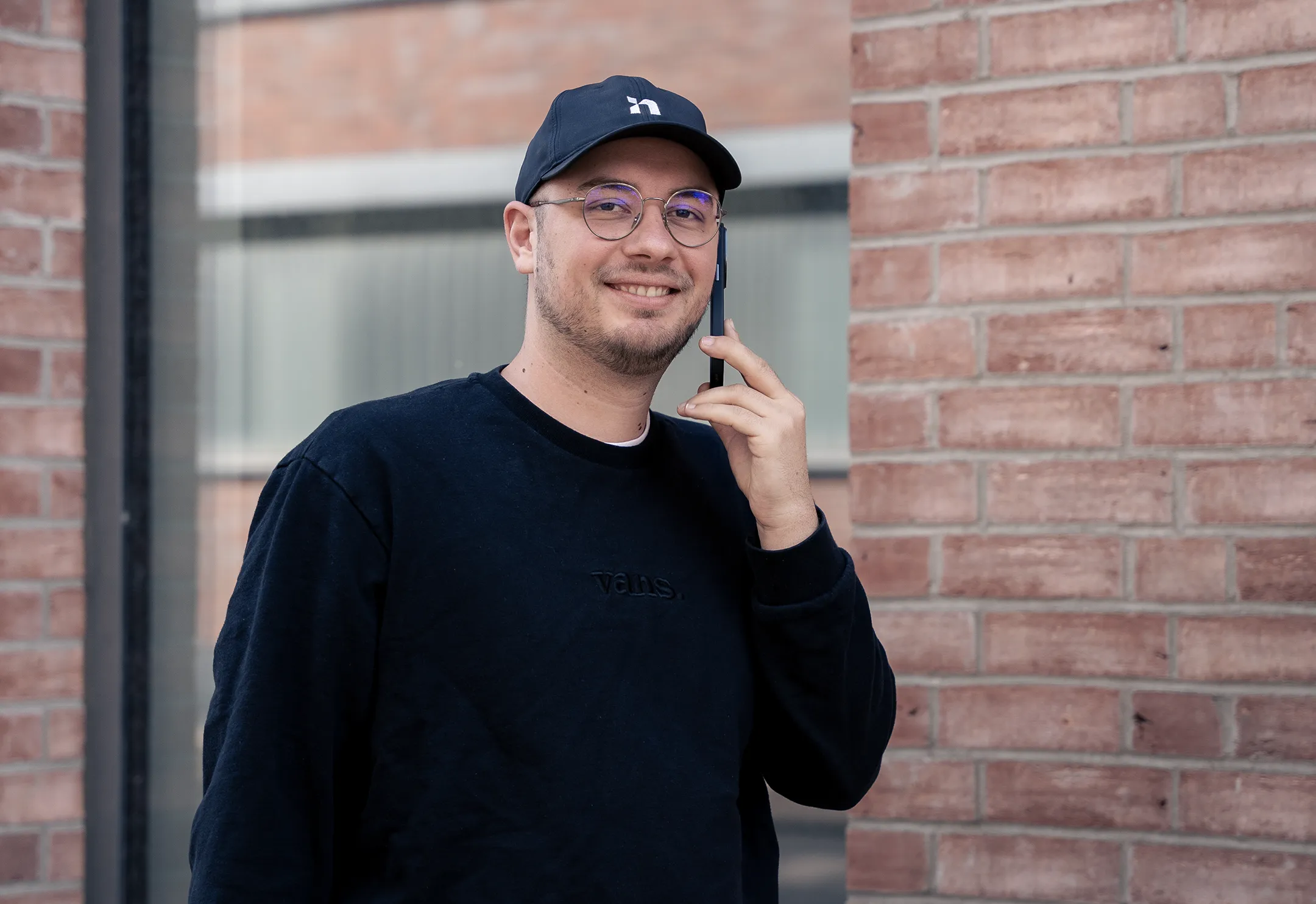 Julian Beginn, Gründer · Umsetzung & Technik
